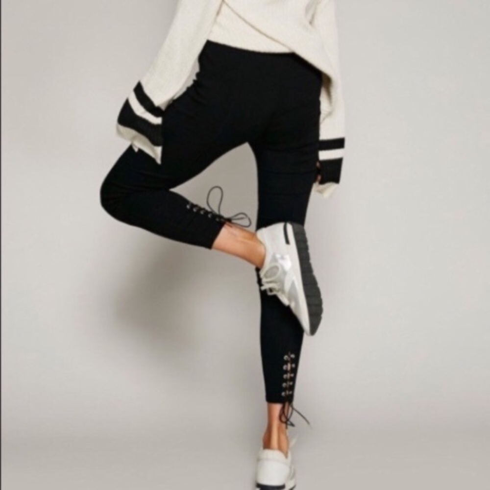 {Free People} Looking Back Leggings Medium Black Lace Up